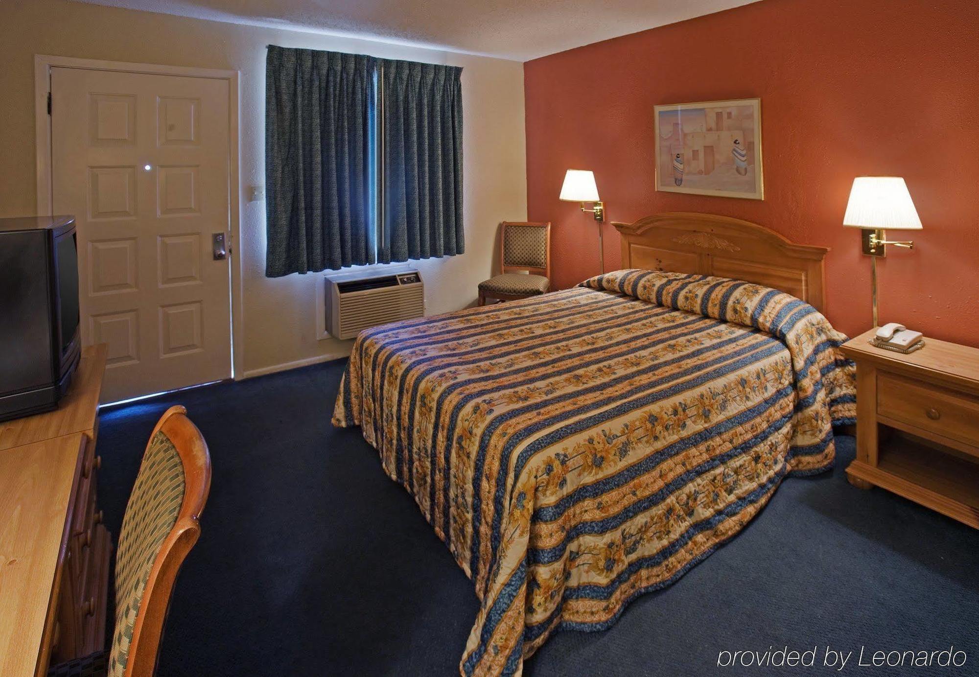 Regency Inn Hondo Chambre photo